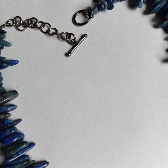 Beautiful Lapis Necklace- Lazuli Blue Chipped Beaded Thin Stone Point Choker - Picture 4 of 7